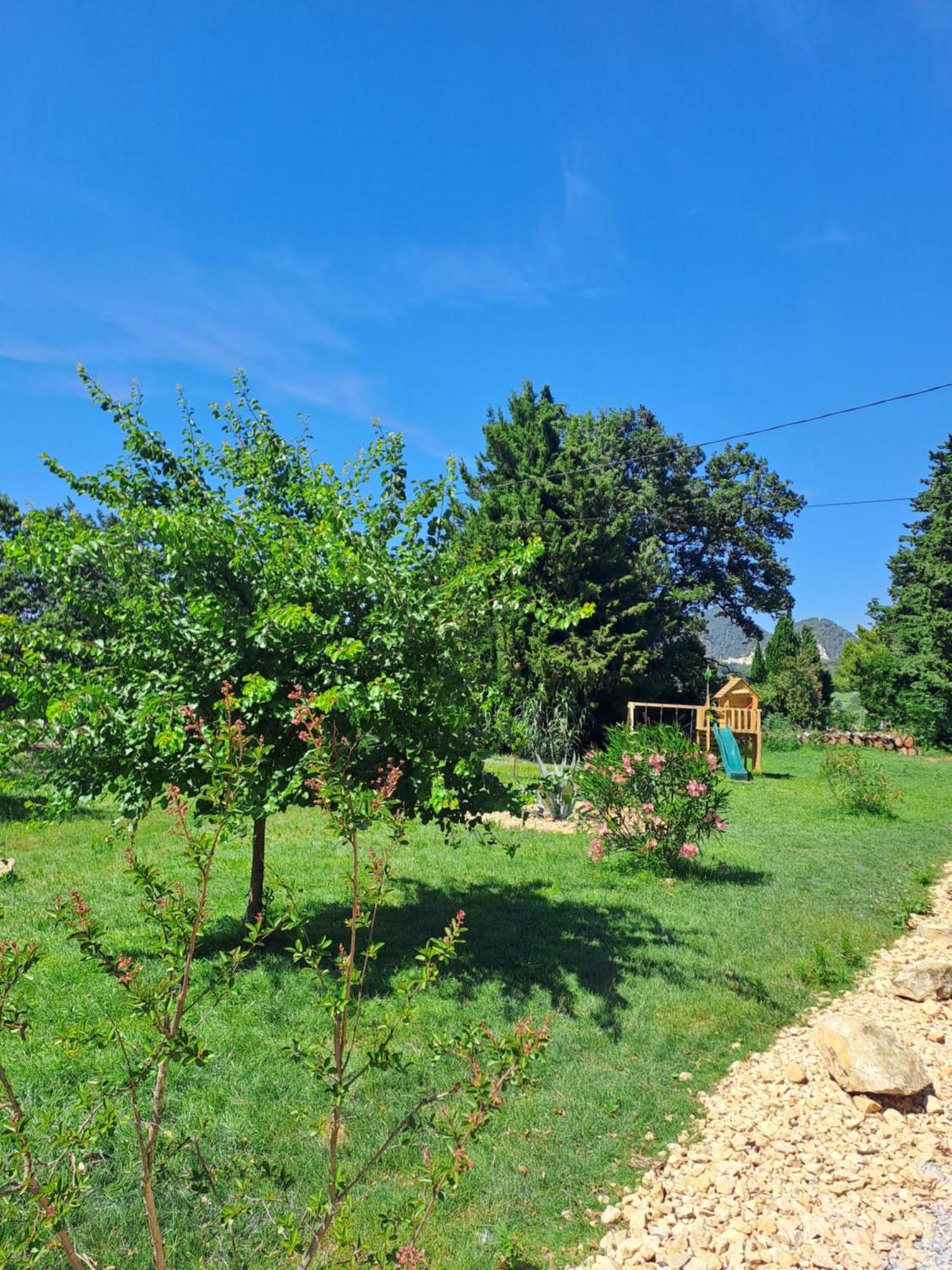 Le Gite Calluna Sablet Luaran gambar
